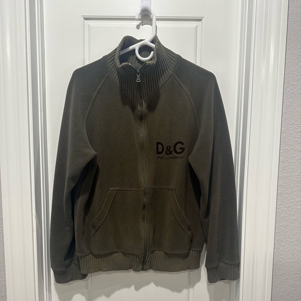 Vintage men’s Dolce & Gabbana sweatshirt.